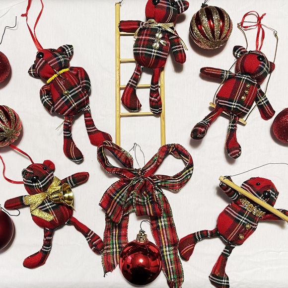 5 handmade plaid teddy bear Christmas ornaments. - Picture 3 of 7